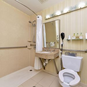 Queen Room Disability Access